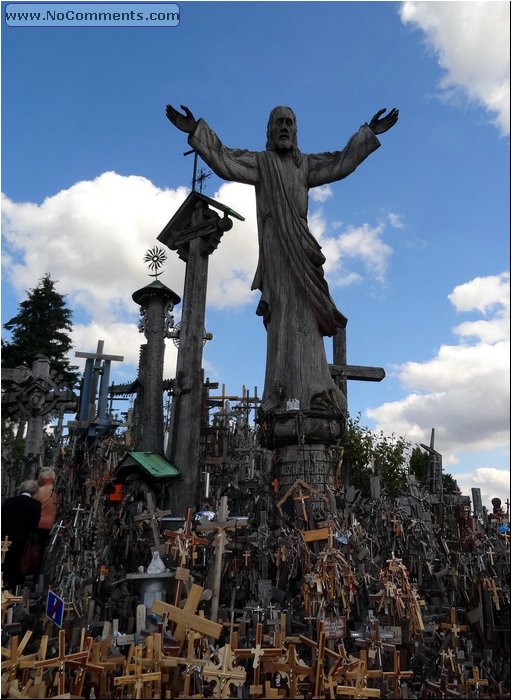 Hill_of_Crosses_05.JPG