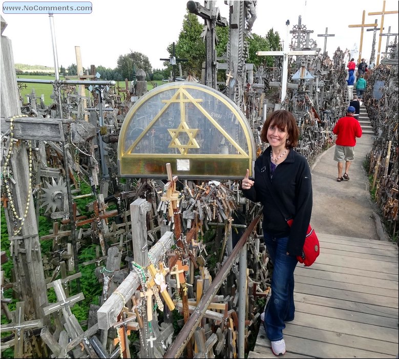 Hill_of_Crosses_11.JPG