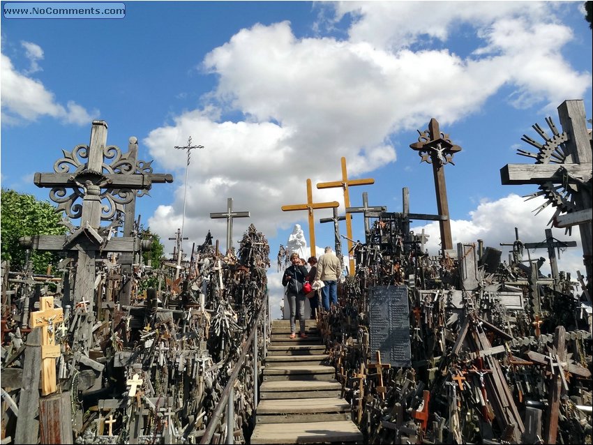 Hill_of_Crosses_13.JPG