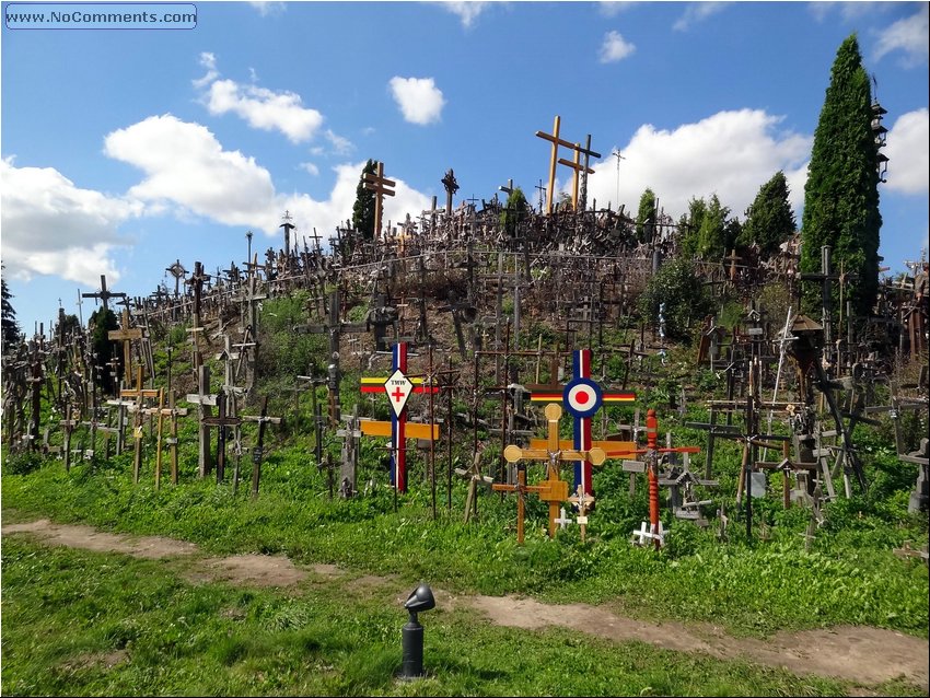 Hill_of_Crosses_14.JPG