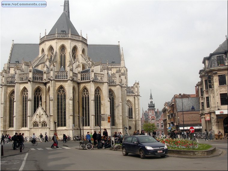 Leuven Central Square.JPG