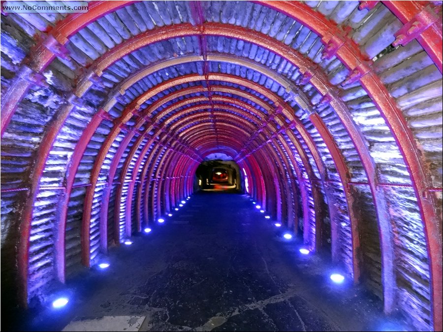 Salt Cathedral tunnel 01.JPG