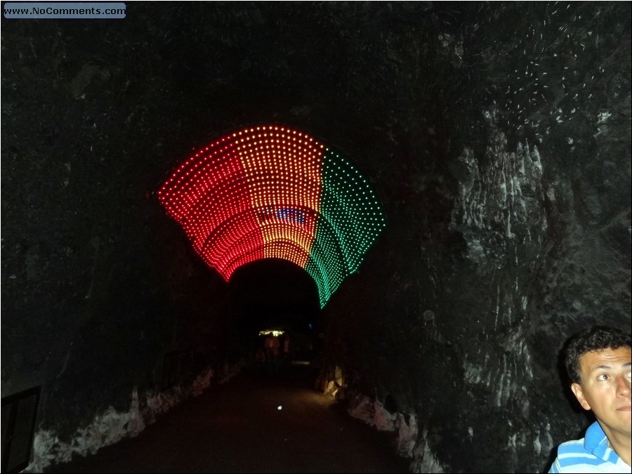 Salt Cathedral tunnel 07.JPG