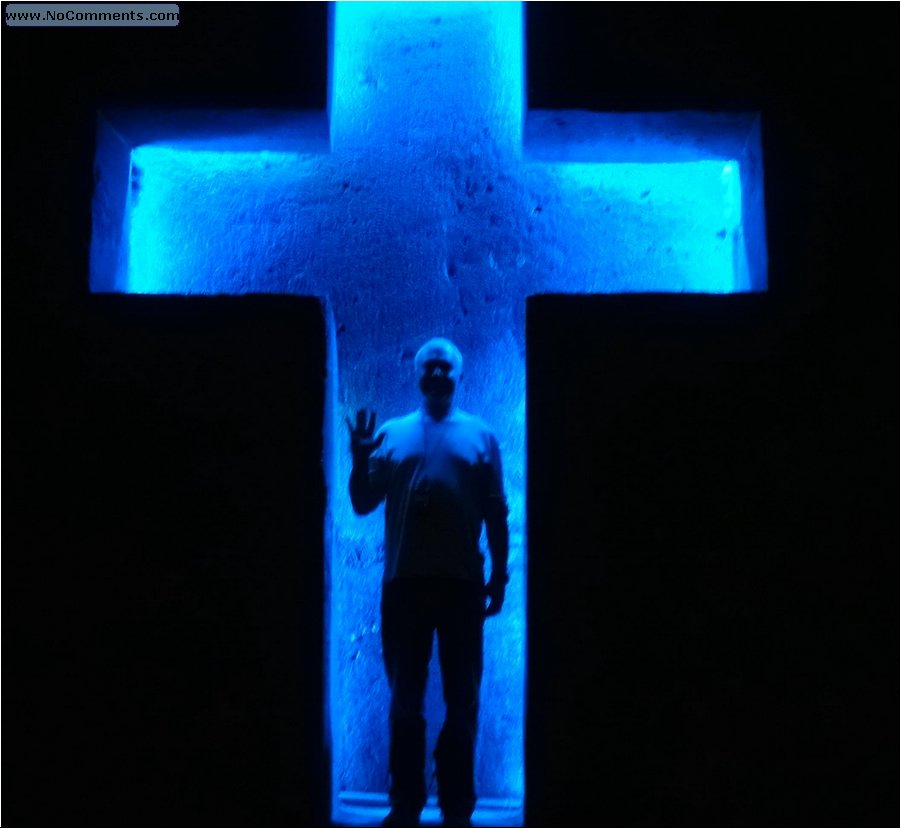 Salt Cathedral, holy cow 02.JPG