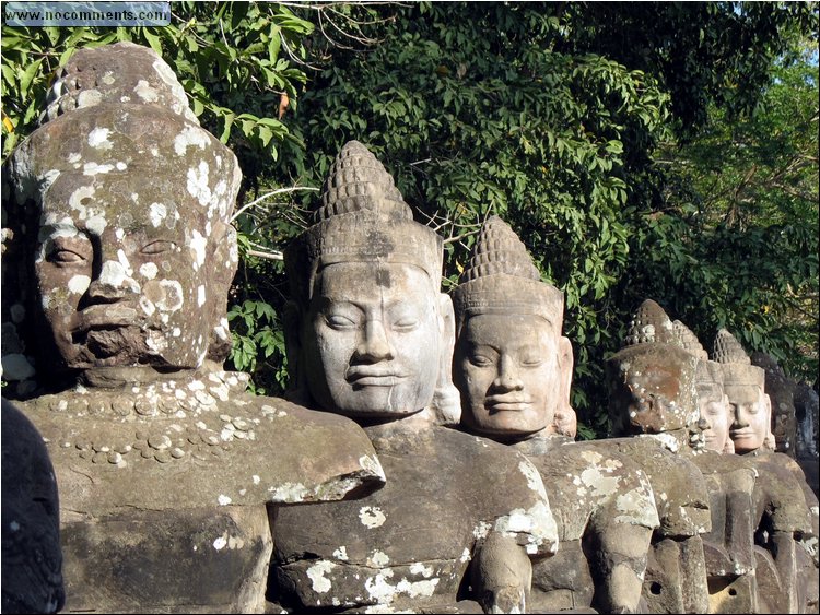 Angkor Thom bridge detail 1.jpg