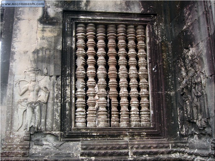 Angkor Wat inside 1.JPG