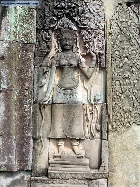 Bayon Temple dancers 3  - Cambodia.JPG