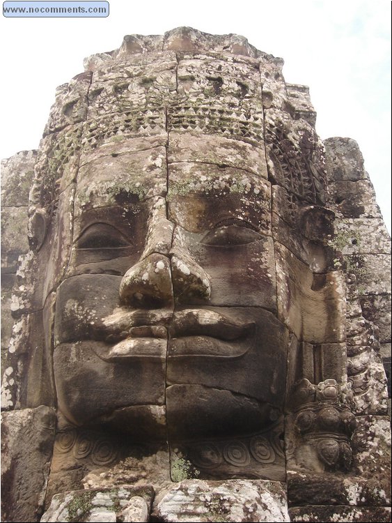 Bayon temple smile 2.JPG