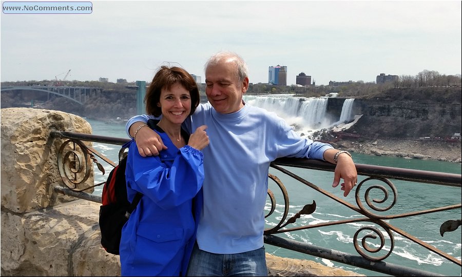 Canadian Niagara Falls I see boobs!.jpg