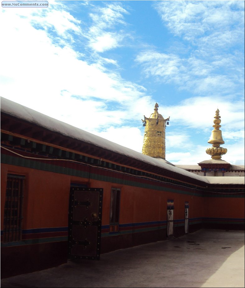 Drepung Monastery 4c.JPG