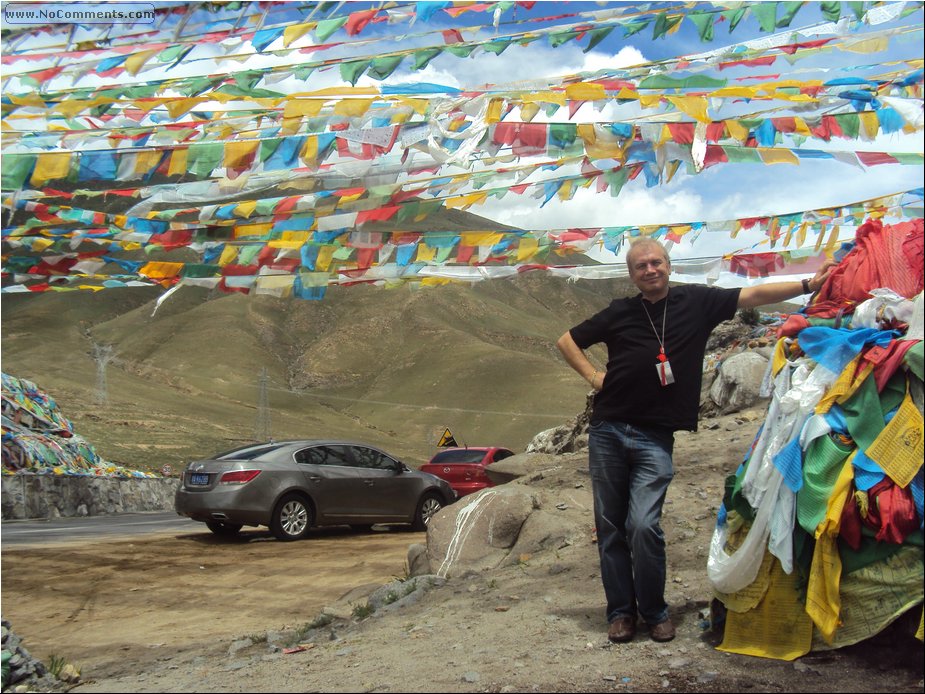 prayer flags 2.JPG