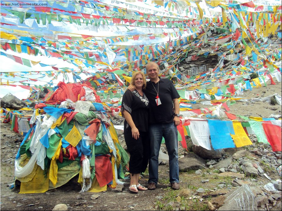 prayer flags 4.JPG