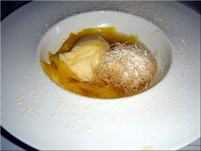 Copenhagen Restaurant Sommelier 04.JPG