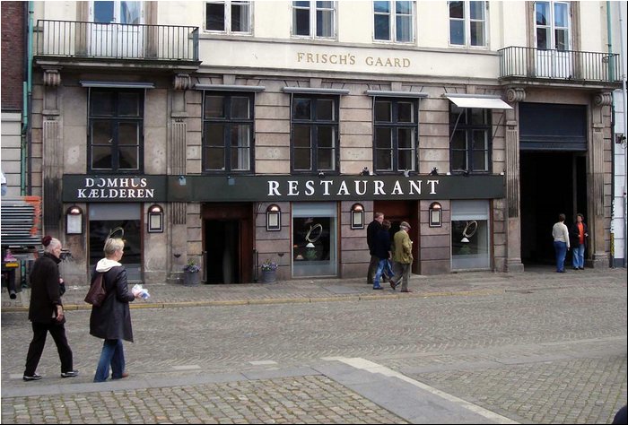 Restaurant Domhuska elderen 02.JPG