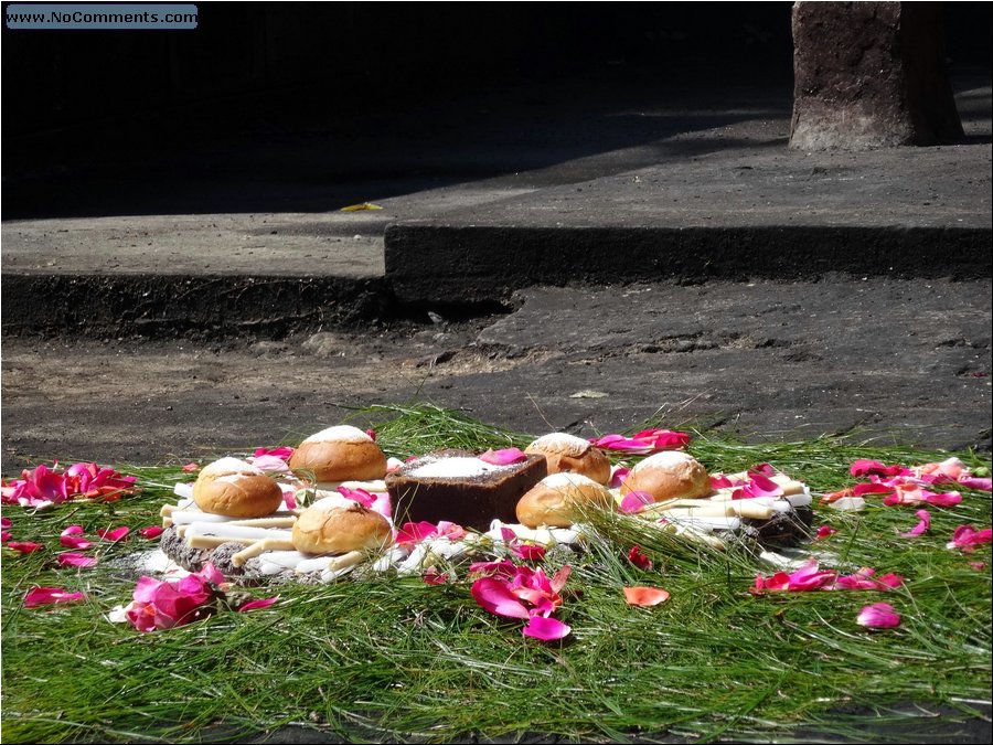 Chichicastenango Cemetery 17.JPG