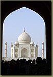 05 Agra Taj Mahal entry.JPG