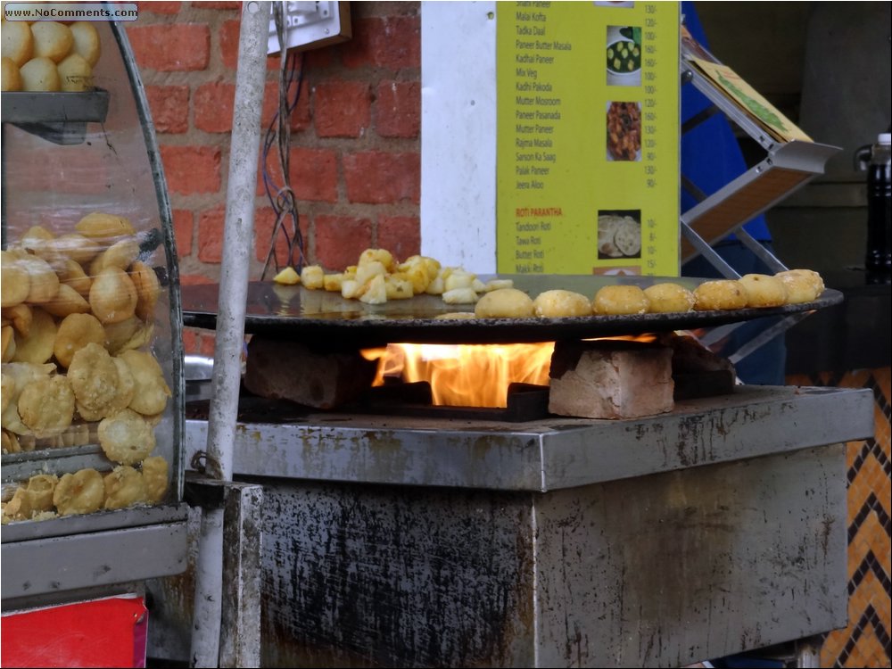 Street cooking.JPG
