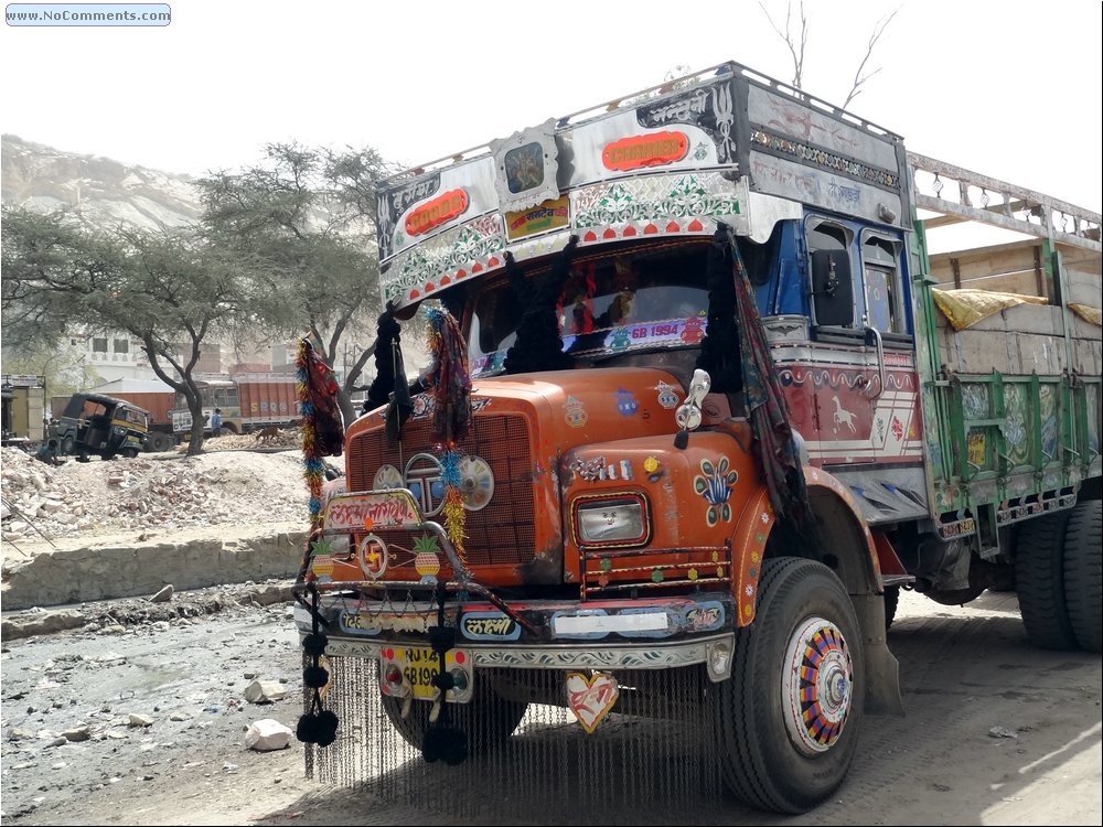 Jaipur truck 01.JPG