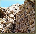 Khajuraho Temples 21.JPG