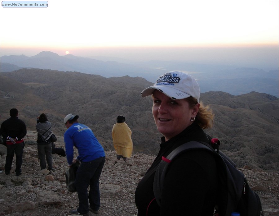 Mount Nemrut Sunrise Elsa.JPG