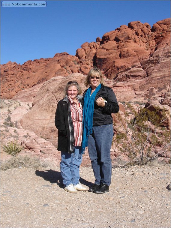 Red Rock Canyon - Peaches & Sue.JPG