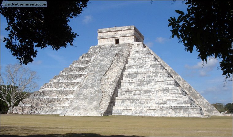 Chichen Itza 1b.JPG