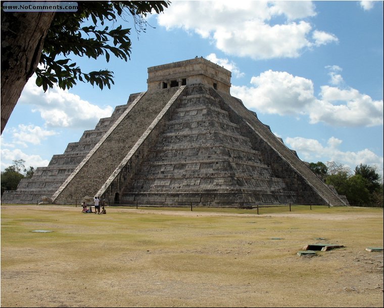 Chichen Itza 2b.jpg