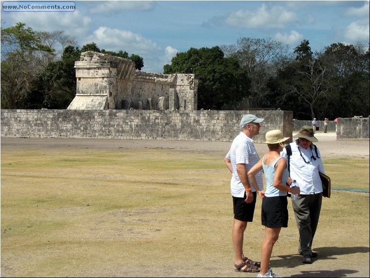 Chichen Itza 5.jpg