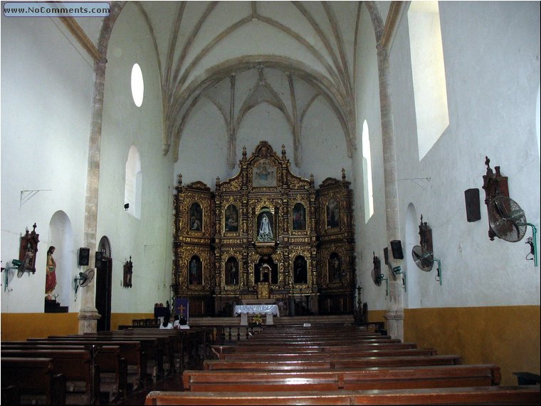 Izmal Cathedral 5.jpg