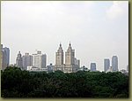 Metropolitan Museum - roof1.JPG