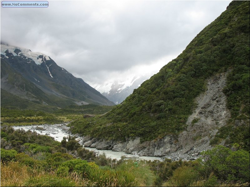 Hooker Valley 1.jpg