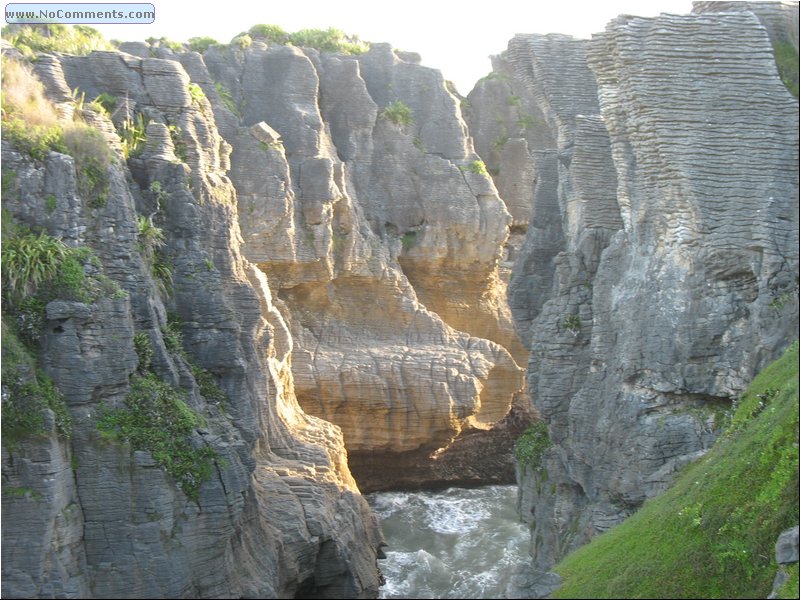 Pancake rock formations 4.jpg