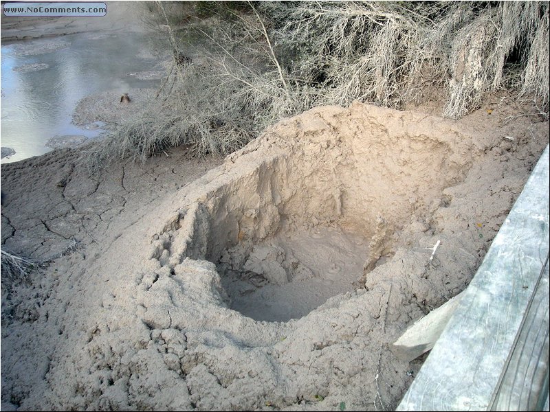 Boiling Mud 2.JPG