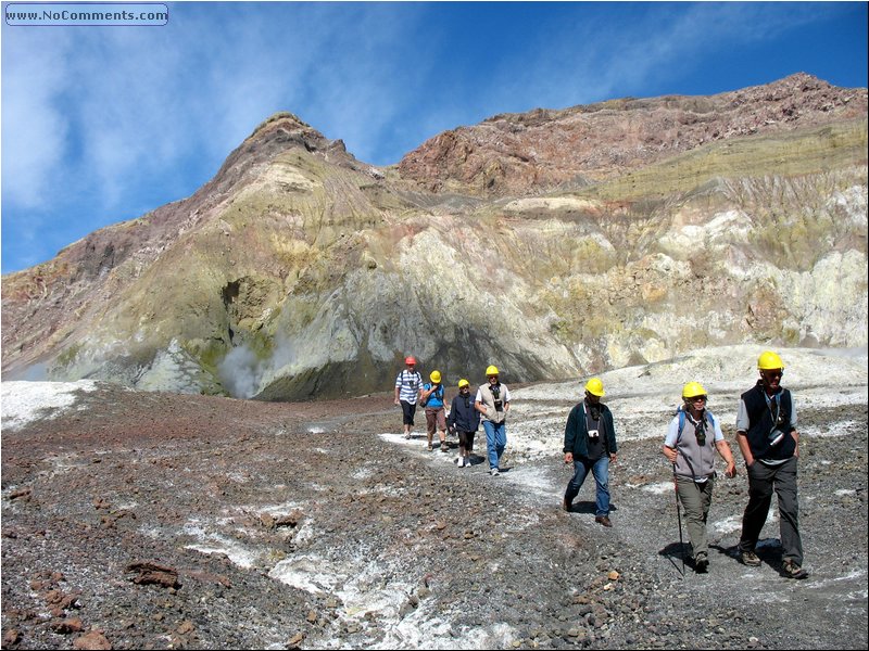 inside the crater 3d.jpg