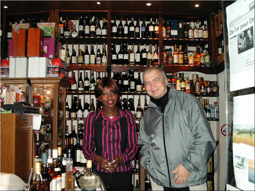 WineStore1B, Paris.jpg