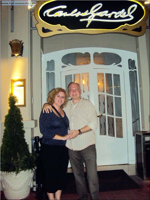 Buenos Aires Tango dinner 1.JPG