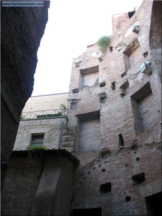 Basilica Santa Maria degli Angeli 04a.jpg