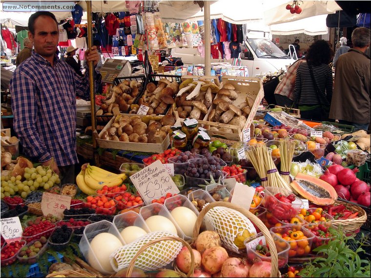 Campo dei Fiori Market 03.JPG