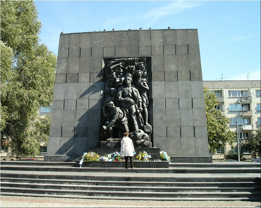 Warsaw-Ghetto1.jpg