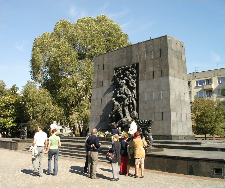 Warsaw-Ghetto2.jpg