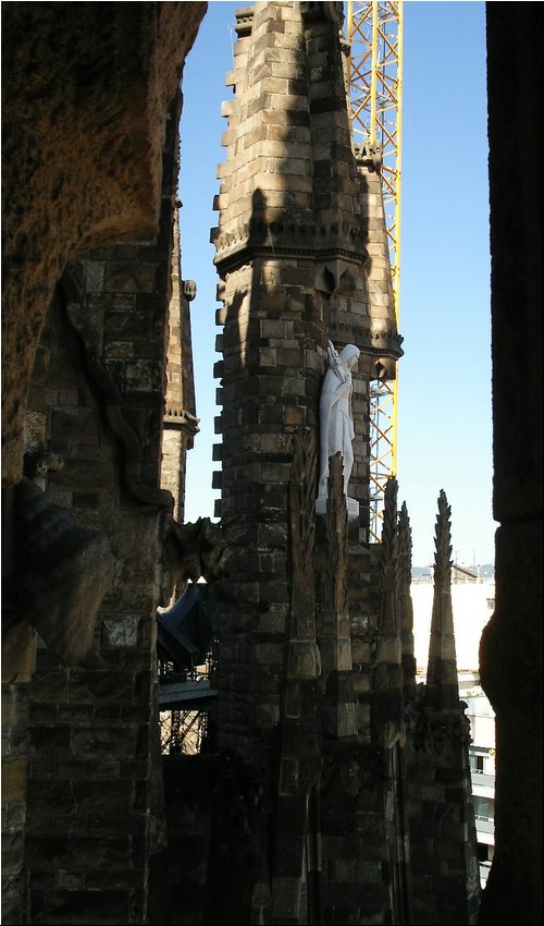 Gaudi Sagrada Familia 3.JPG