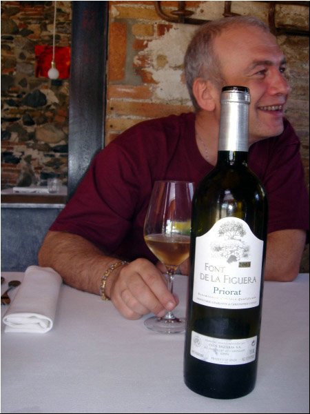 Serge does whites.. rare shot.JPG