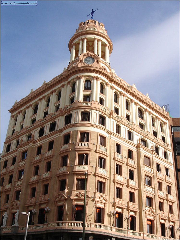 Madrid building 1.JPG