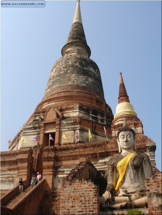 Ayutthaya - Stupa 3.JPG