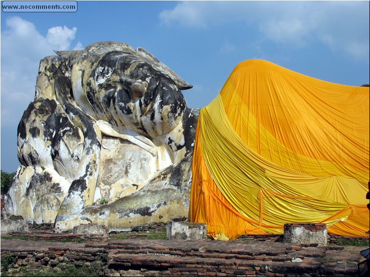 Ayutthaya - reclining Buddha detail.jpg