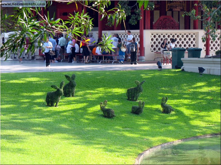 Bang Pa In rabbit sculptures.jpg