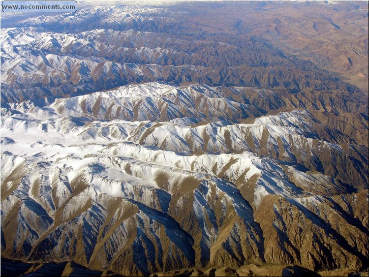 Afganistan mountains from above.JPG
