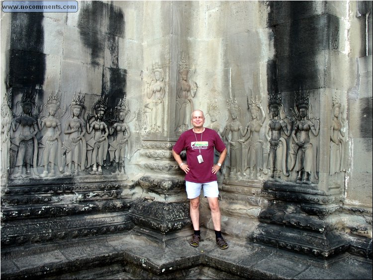 Angkor Wat - Serge with the naked ladies 1.jpg