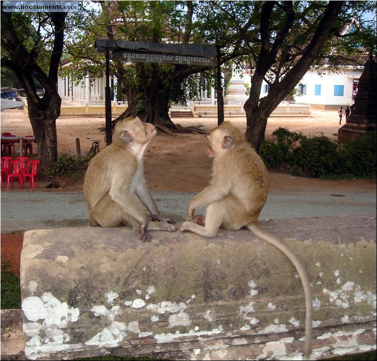 Angkor Wat - cool dudes.JPG