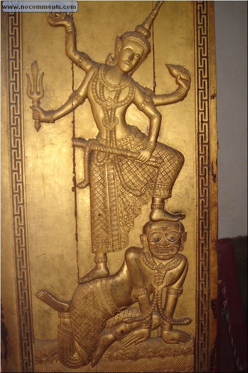 Lampang - Wat Phrathat ancient BDSM ;).JPG